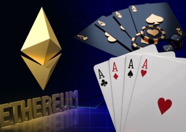 Symbole d'Ethereum avec des cartes de poker et des jetons